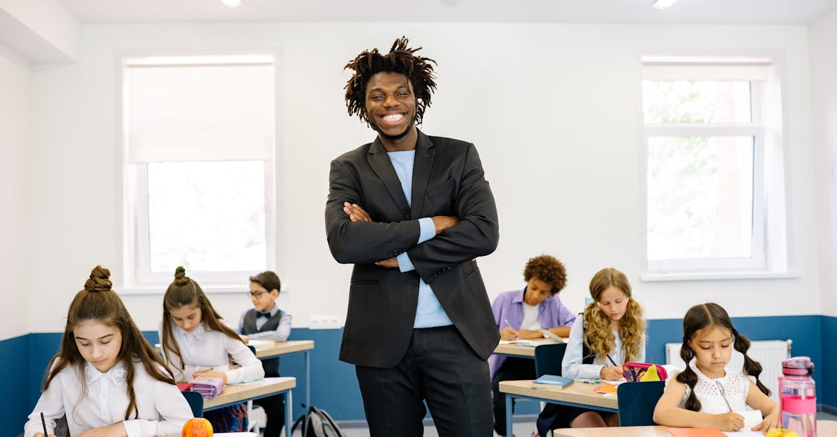 Concorso Operaio specializzato autista di scuolabus presso Comune di Craveggia - 1 posti (scad. 23 maggio 2026)