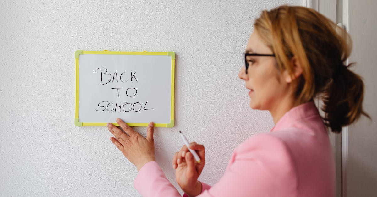 Concorso ISTRUTTORE AMM.VO-CONTABILE, FUNZIONARIO AMM.VO, EDUCATORE ASILO NIDO, INSEGNANTE SCUOLA INFANZIA, ASSISTENTE SOCIALE, AVVOCATO presso Comune di Padova - 6 posti